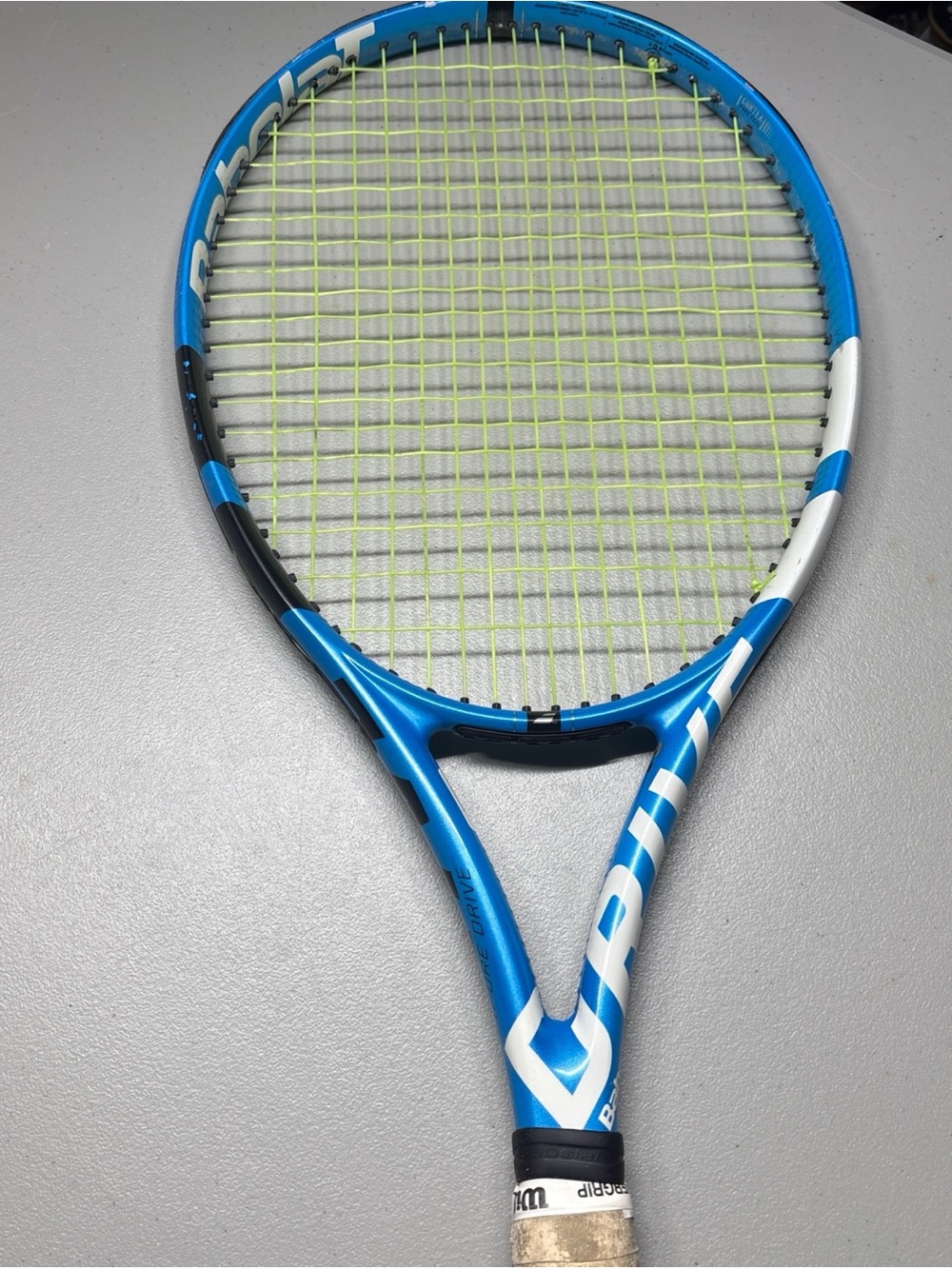 Babolat Pure Drive Tour 2018 Tennis Racquet 4 3/8 (Grip 3) 300G
